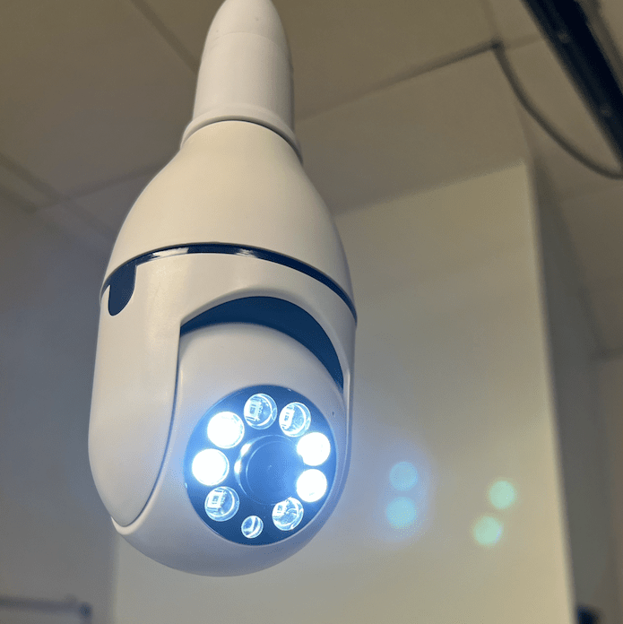 Keilini light bulb security camera - JustCuban