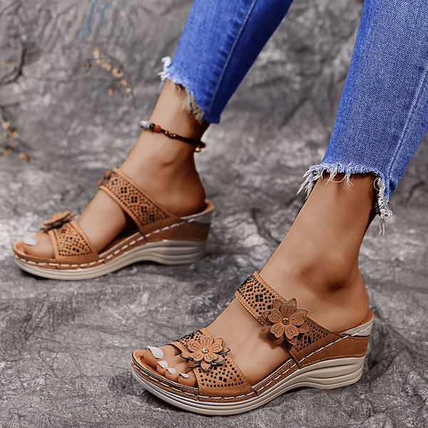 Sursell Women Casual Shoes Vintage Flower Fish Mouth Sandals - JustCuban